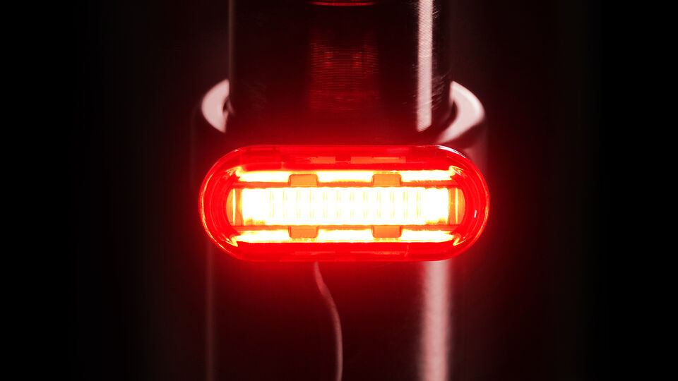 EB14: Lupine Introduces Rotlicht Accelerometer Brake Light, Entry Level Neo  & More - Bikerumor