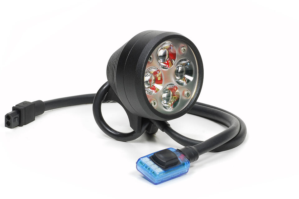 2005 - First LED lamp according to today's standards "Wilma".
